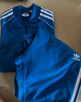 completo felpa e pantaloni Adidas 