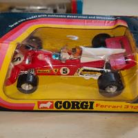 corgi  Ferrari 321 B2 n°152 