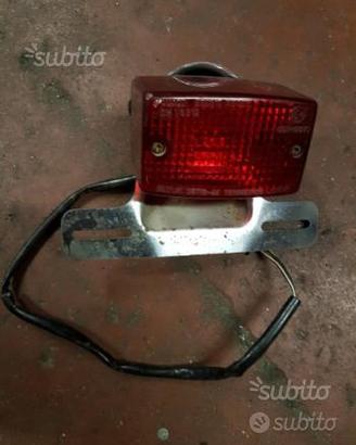 Portatarga e fanalino suzuki tu 250