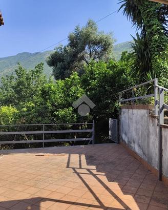 2 LOCALI A NOCERA INFERIORE