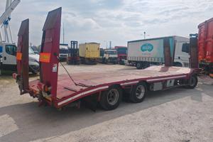 Rimorchio De Angelis pianale con rampe terzo asse 