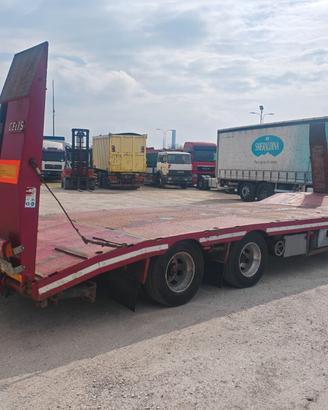 Rimorchio De Angelis pianale con rampe terzo asse 