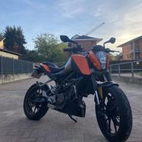 KTM Duke 125 2012