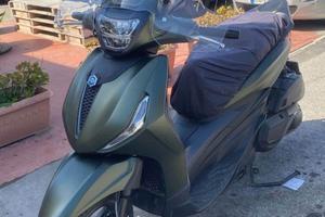 Beverly 400 sport 2023