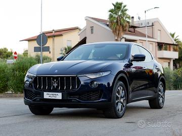 Maserati Levante V6 Diesel 275 CV AWD Granlusso