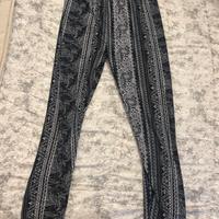 Leggins Donna neri con motivi bianchi taglia Unica