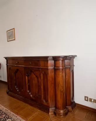 Credenza in noce