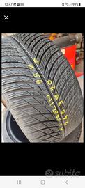 245 35 20  95V Michelin 2019