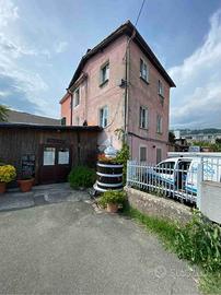 CASA SEMINDIPENDENTE A CARASCO