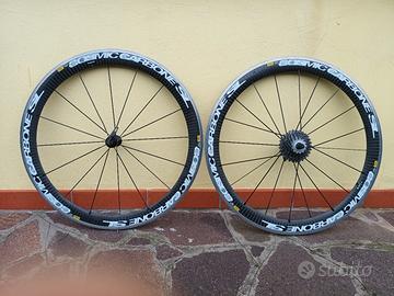 Ruote bici da corsa in carbonio
