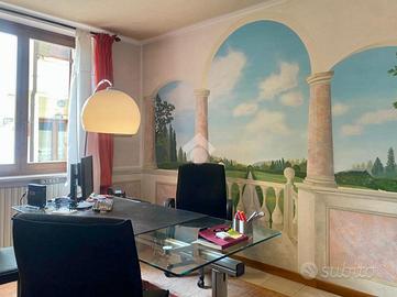 UFFICIO A BUSSOLENGO