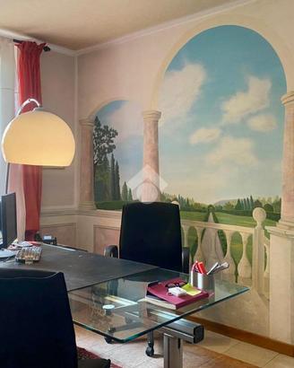 UFFICIO A BUSSOLENGO