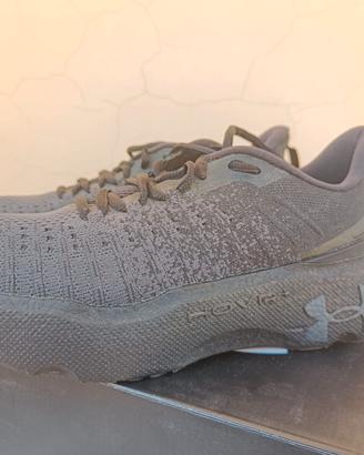 UNDER ARMOUR INFINITE ELITE
