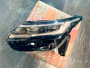 Faro destro range rover velar