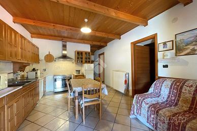 CASA DI CORTE A VILLAR DORA