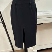 Gonna nera a tubino con spacco