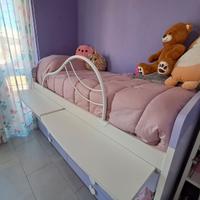 Letto a castello con scrittoio