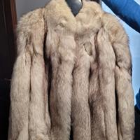 Pelliccia di Volpe Bianca 