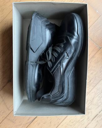 Scarpe uomo “Prada”