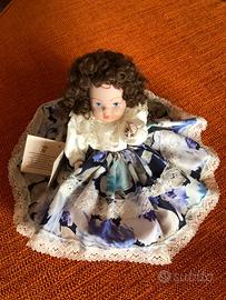 Bambola in porcellana Capodimonte