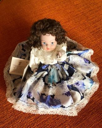 Bambola in porcellana Capodimonte