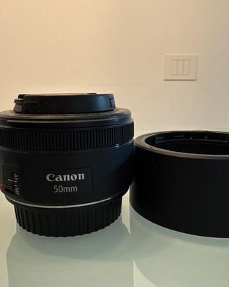 Canon EF Lens 50 mm f1.8