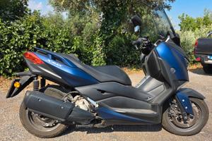 Yamaha X MAX 300