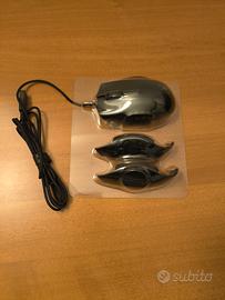 mouse Razer Naga trinity mano Destra 16000 Dpi