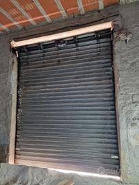 Saracinesca Motorizzata per Garage con Telecomando