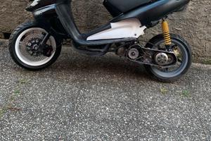 aprilia sr 50