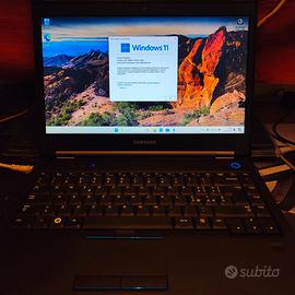 Laptop Notebook Samsung NP600B4B + docking station