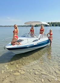 Motoscafo Bayliner Capri Bello