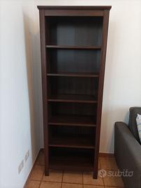 Libreria marrone mogano