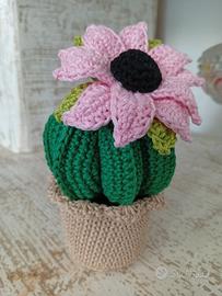 cactus amigurumi 