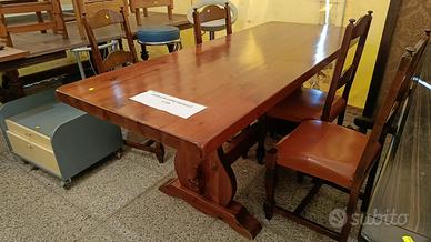 tavolo in legno massello