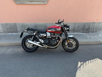 Triumph Speed Twin 1200 -2019 solo 4.500 km