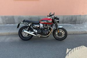 Triumph Speed Twin 1200 -2019 solo 4.500 km