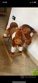 Cavallo a dondolo
