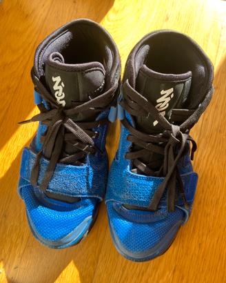 Scarpe Basket Jordan Zion 2 Hyper Blu taglia 38