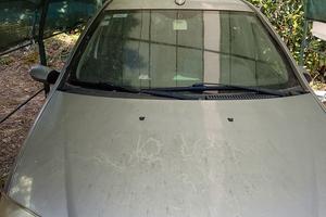 fiat punto per pezzi di ricambio 