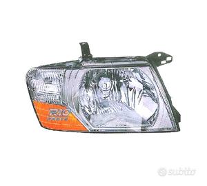 FANALE DESTRO PER MITSUBISHI MONTERO PAJERO 03-06 