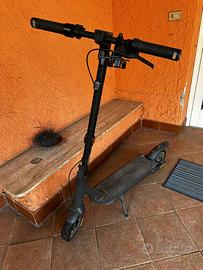MONOPATTINO ELETTRICO SEGWAY NINEBOT MAX