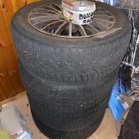 Cerchi in Lega 16" + gomme invernali VW Golf 7