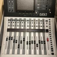 Mixer digitale Yamaha TF1