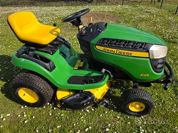 trattorino tagliaerba john deere X 125  18,5CV