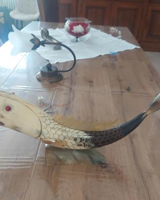 Soprammobile Pesce corno bovino
