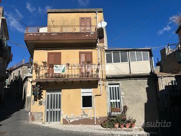 Monforte San Giorgio - Via Guglielmo Marconi