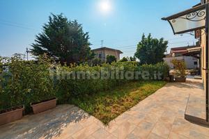 Terra tetto ristrutturato a Pescia