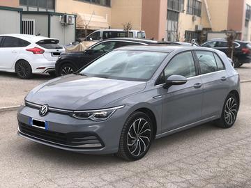 Golf 8