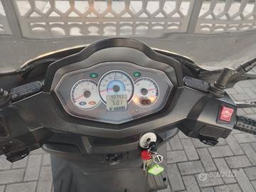 Scooter Sym CityCom 300i